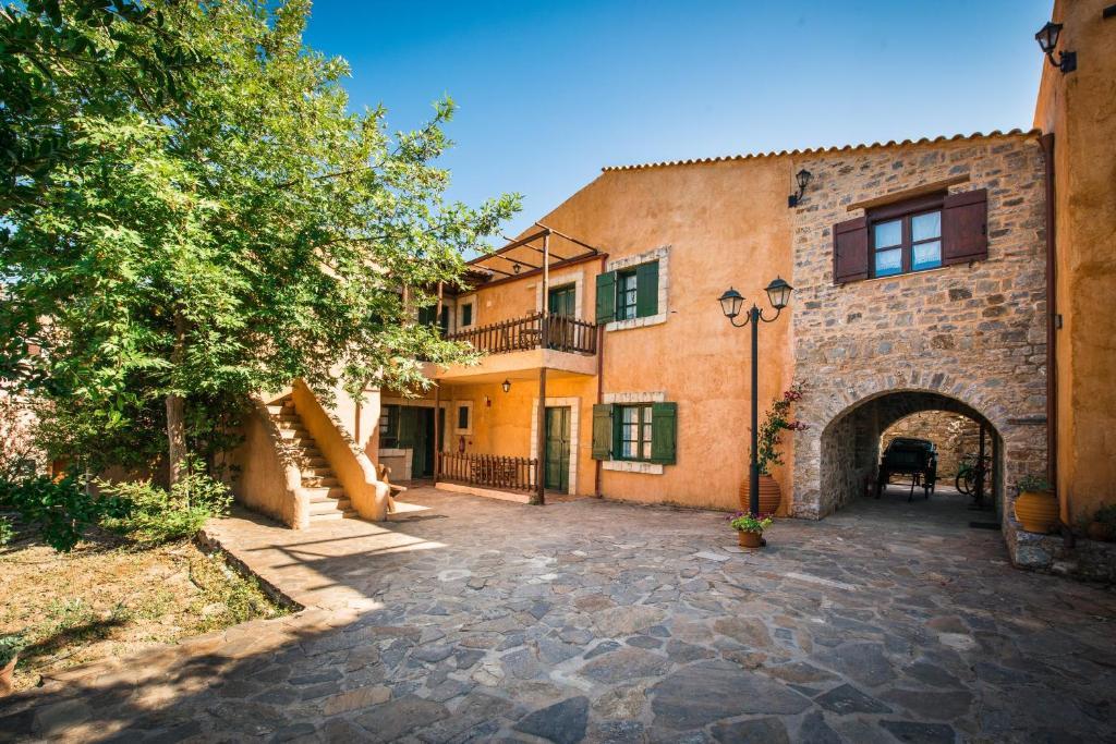 Enagron Ecotourism Village Axós Buitenkant foto